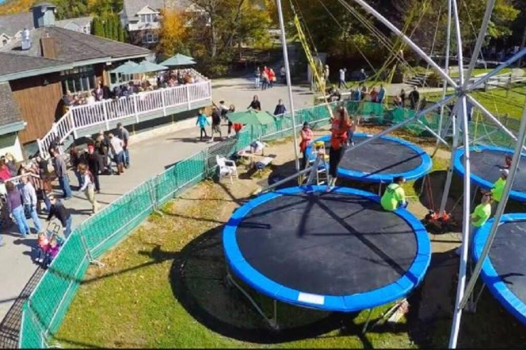 הנקוק Deluxe Ski On Off 1Br Suite Sleeps 4 On Jiminy Mtn מראה חיצוני תמונה