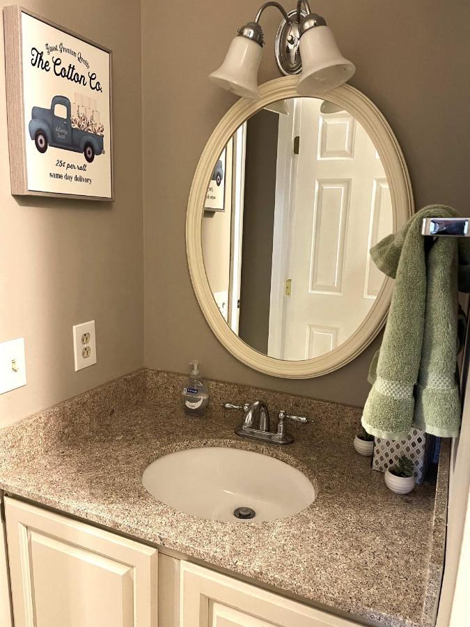 הנקוק Deluxe Ski On Off 1Br Suite Sleeps 4 On Jiminy Mtn מראה חיצוני תמונה